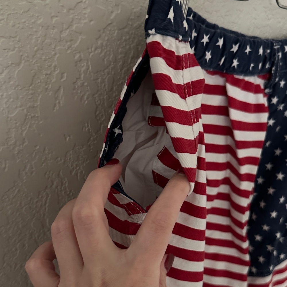 Chubbies American Flag Patterned Shorts Size XXL - Picture 6 of 6